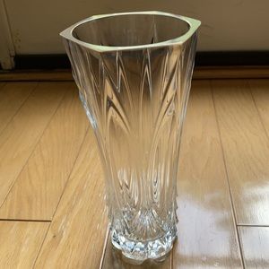 Clear Etched Design Vase